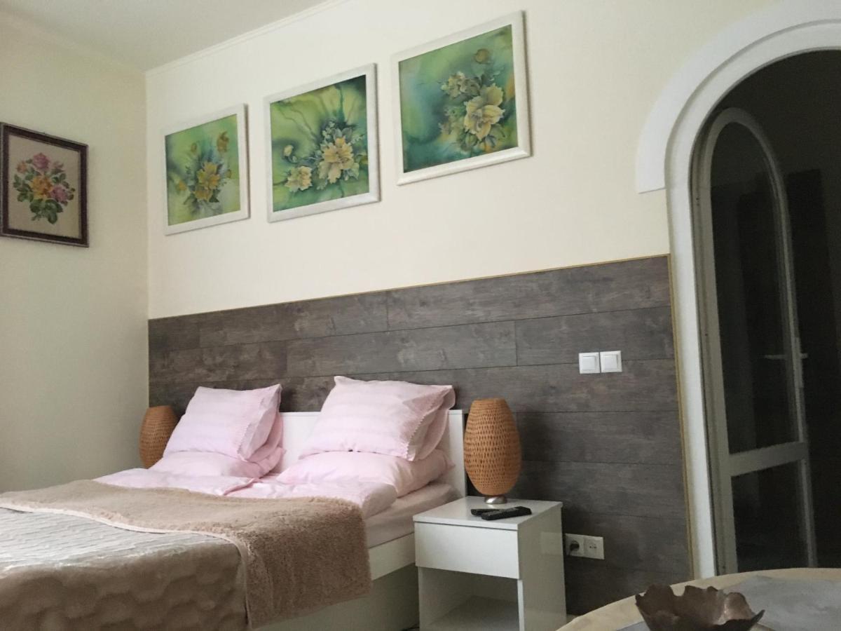 Chokolate Apartment Lviv Exterior photo
